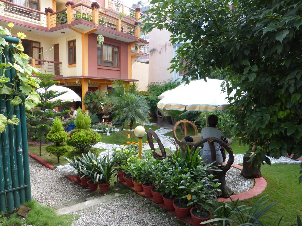 Elbrus Home Katmandú Exterior foto